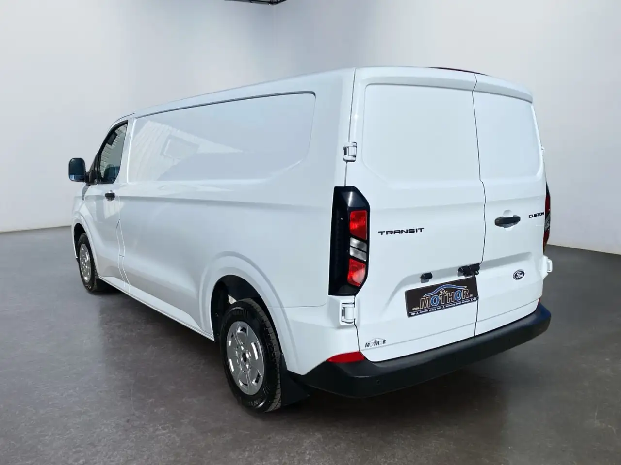 Ford Transit 4