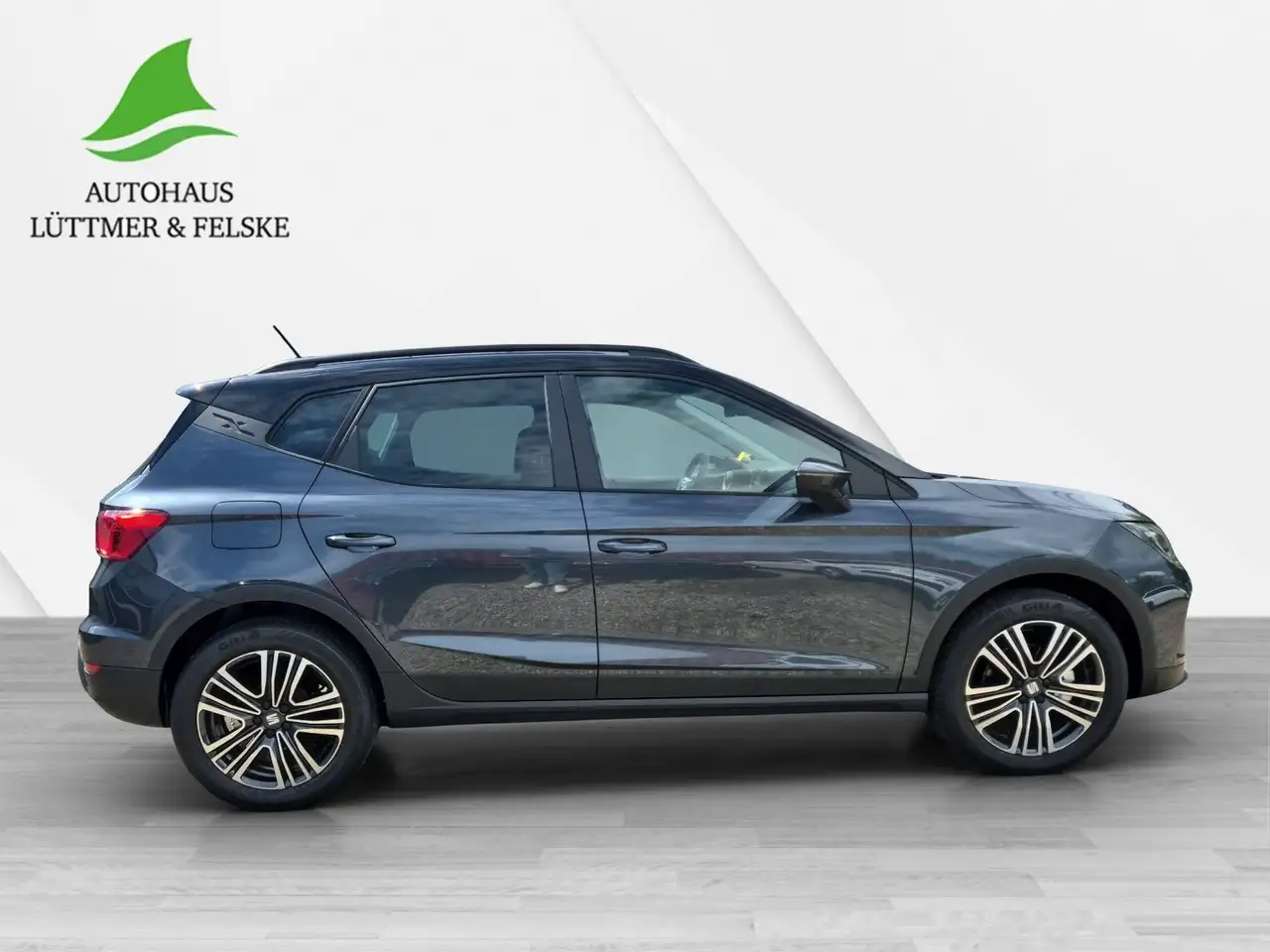 Seat Arona 8