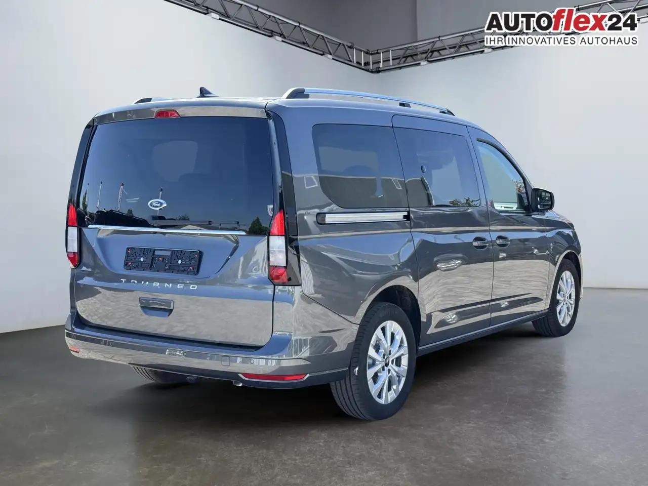 Ford Tourneo 5