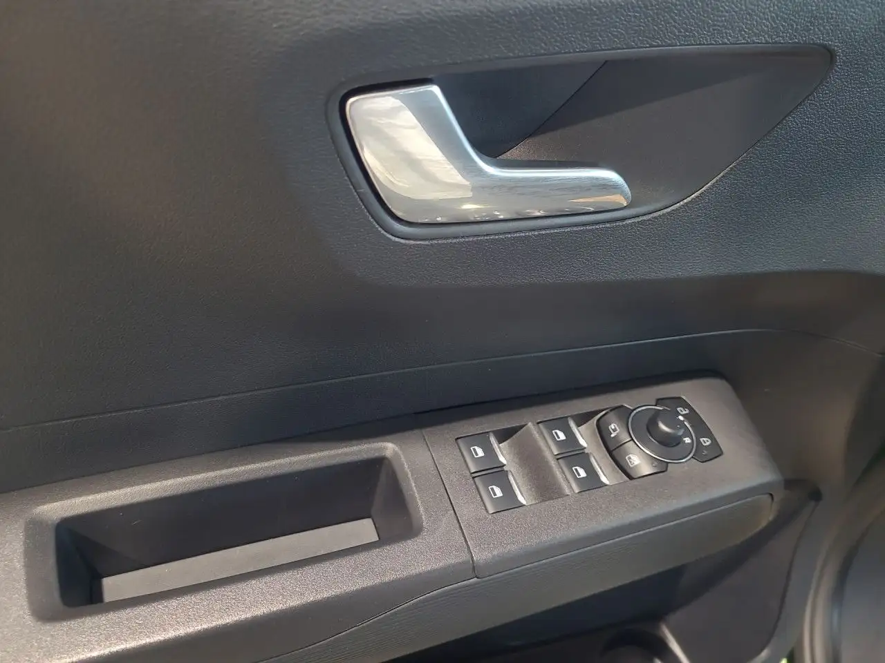 Ford Tourneo 7
