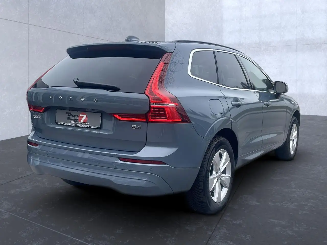 Volvo XC60 4