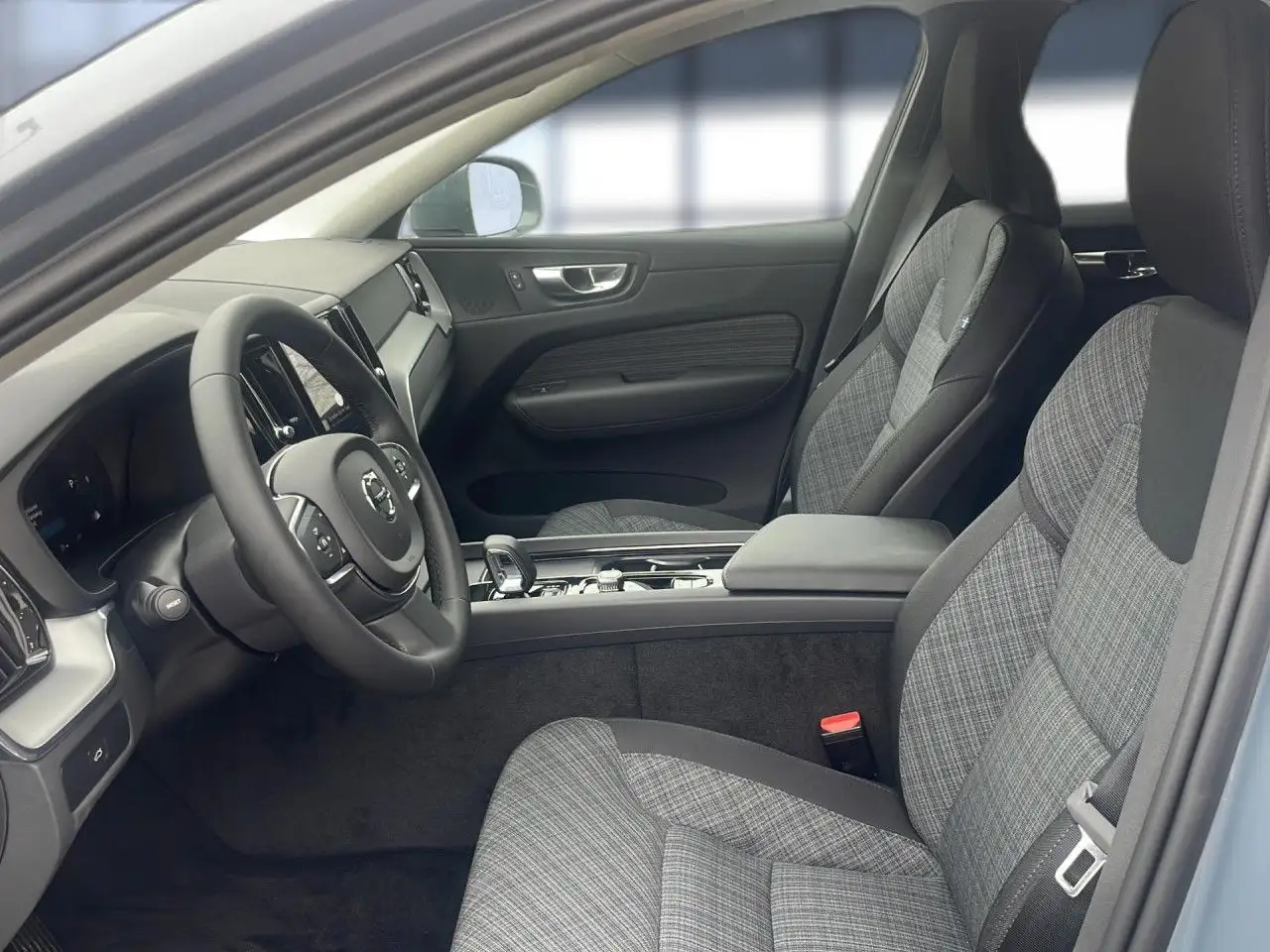 Volvo XC60 8