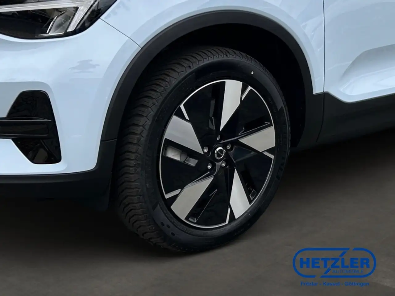 Volvo XC40 6