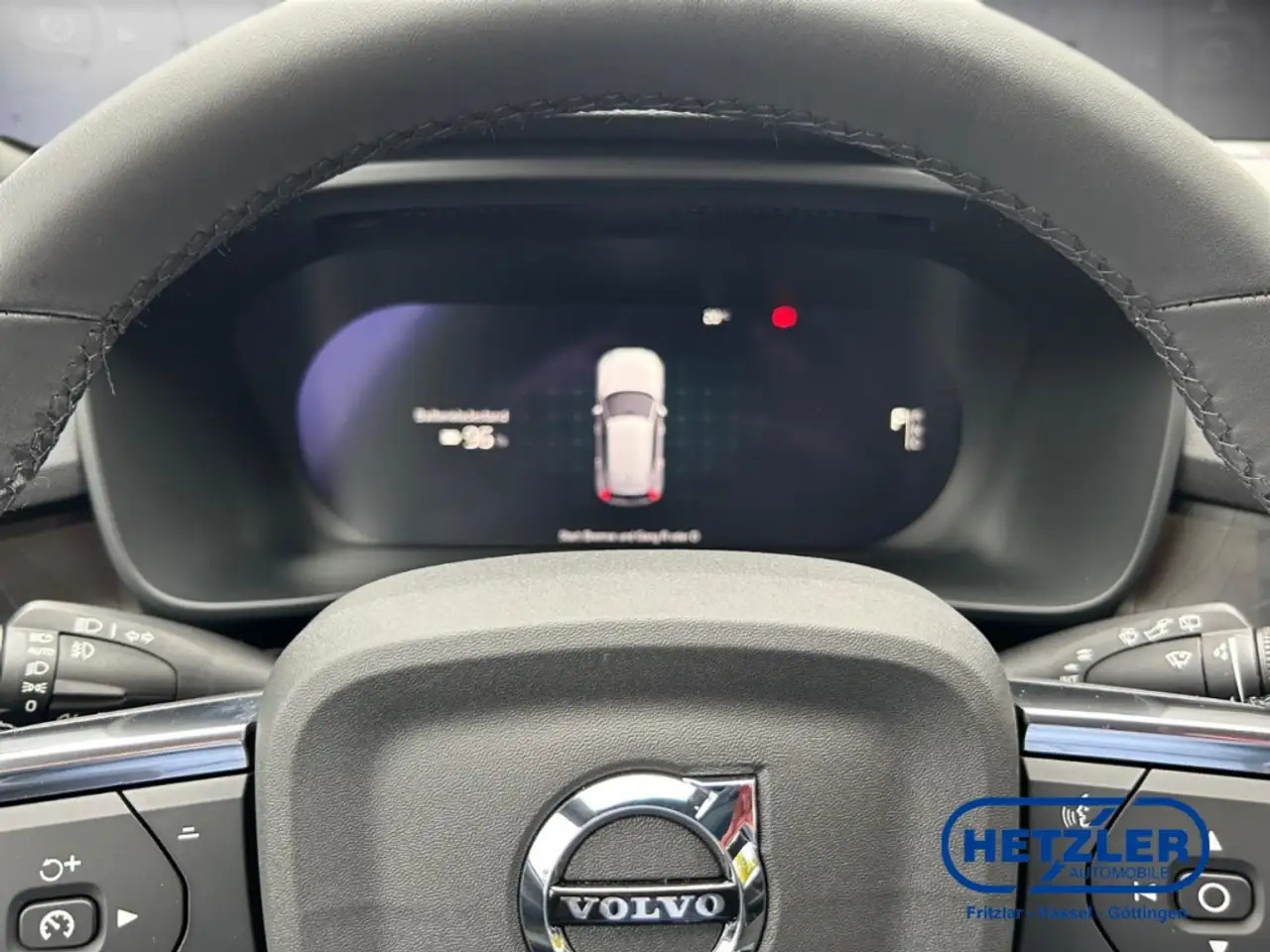 Volvo XC40 8