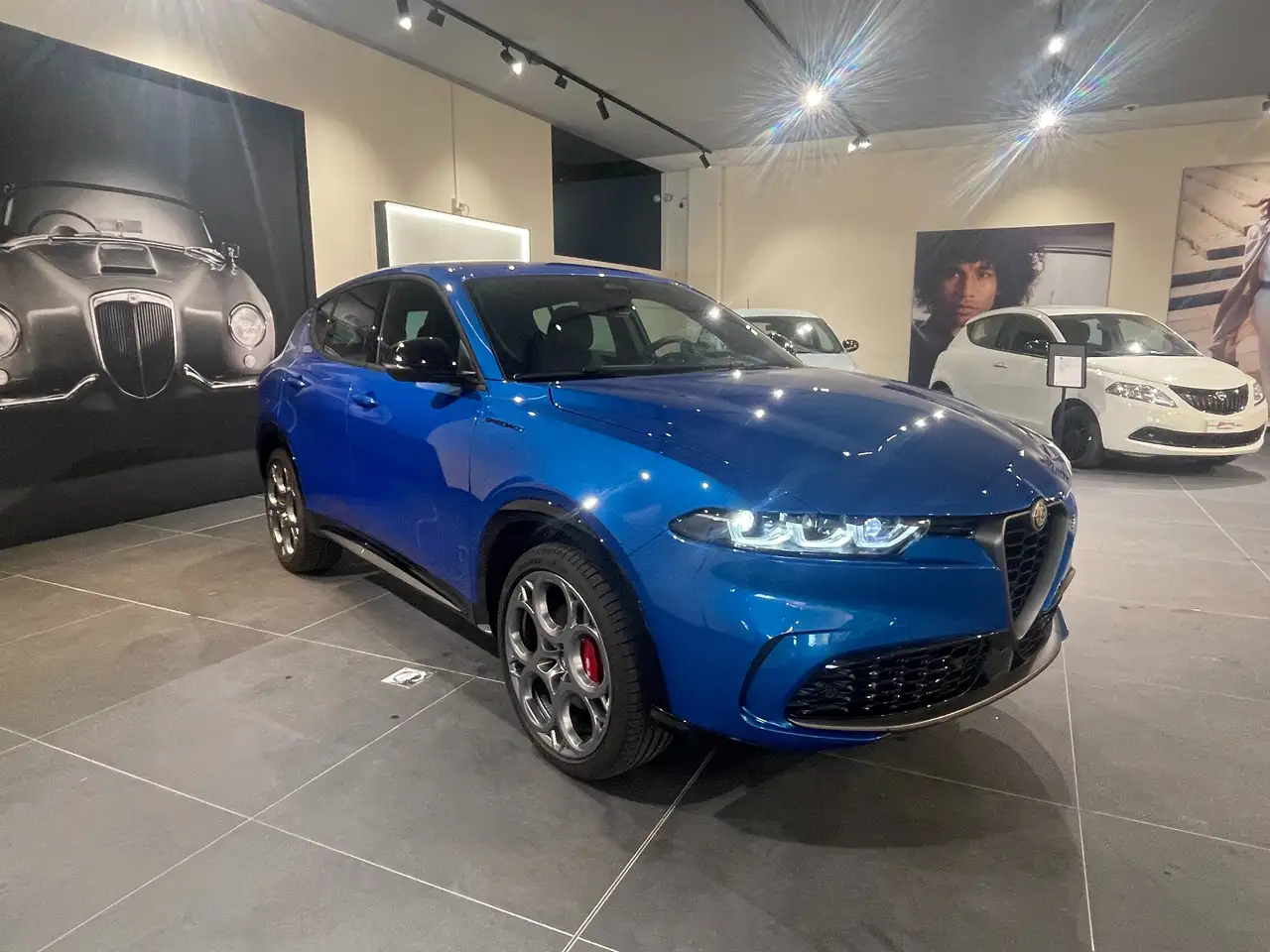 Alfa Romeo Tonale MY24 Diesel 130CV фото 3