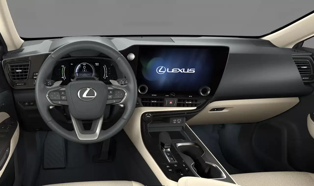 Lexus NX 7