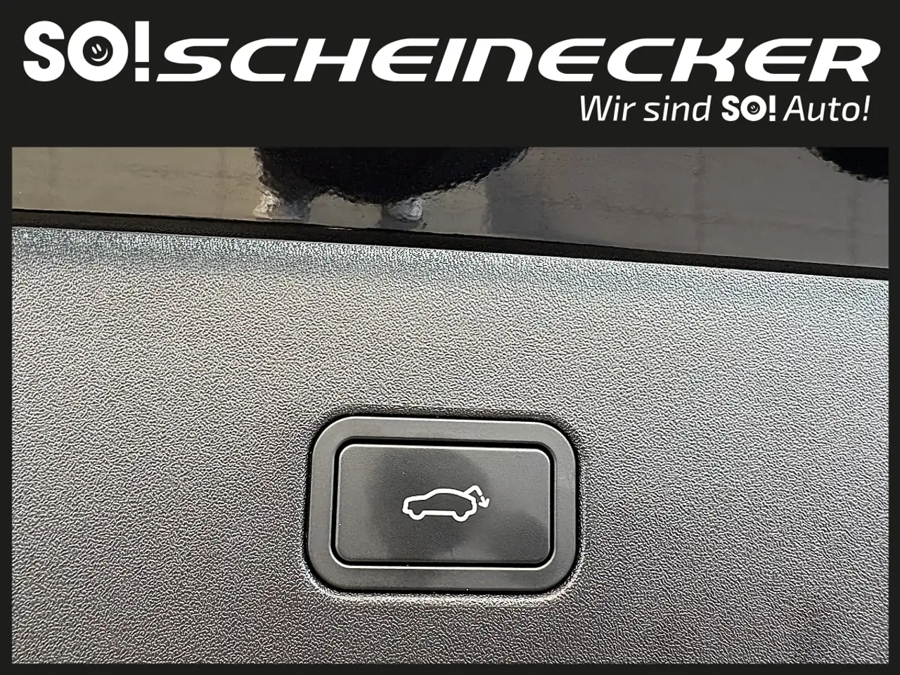Volvo EX30 7
