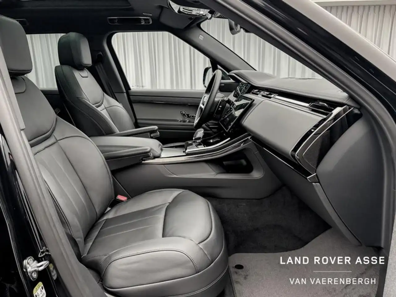 Land Rover Range Rover 3