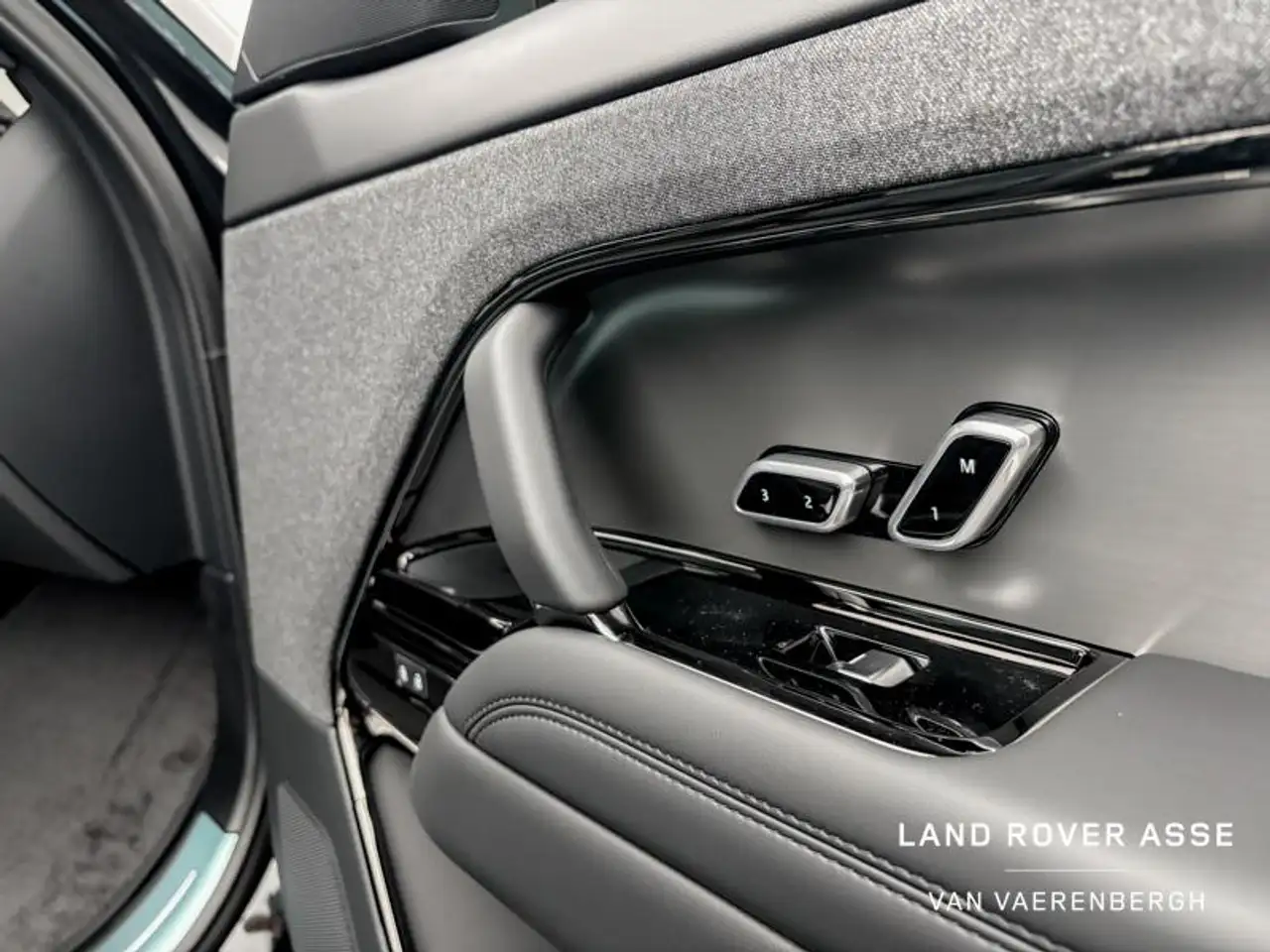Land Rover Range Rover 5