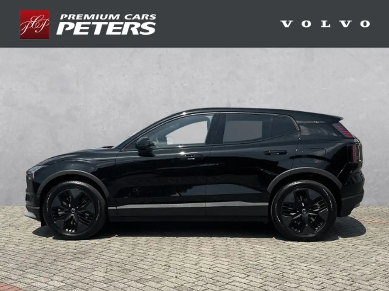 Volvo EX30 6