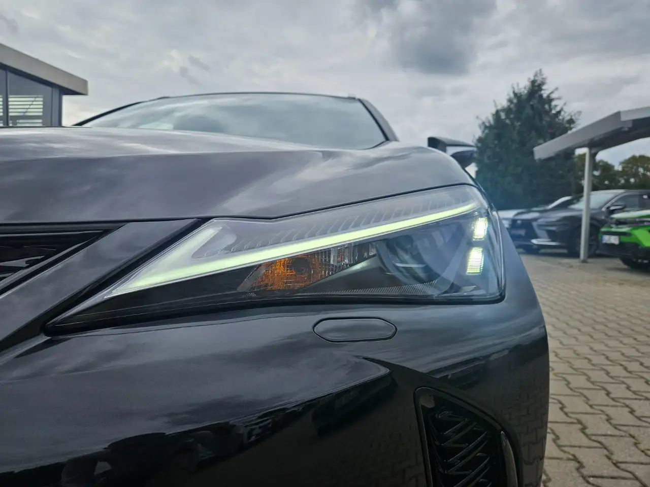 Lexus UX 4