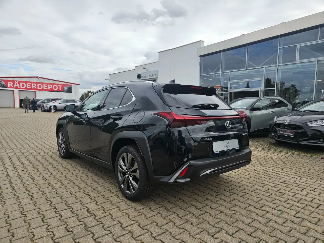 Lexus UX 5