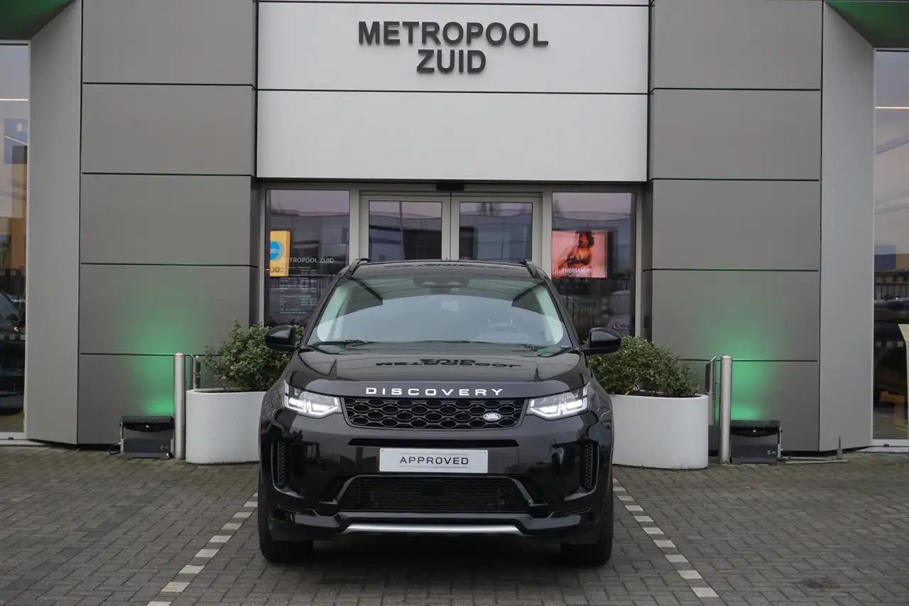 Land Rover Discovery 6