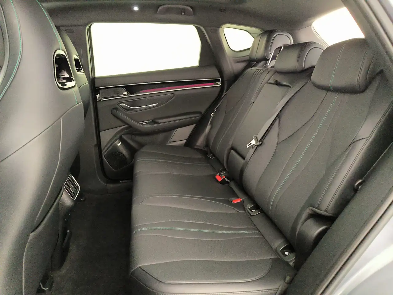 BYD Seal 12