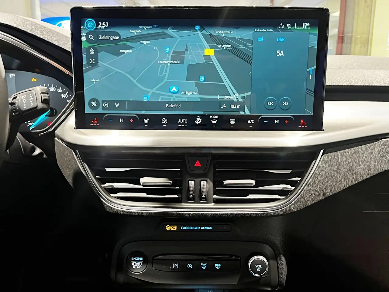 Ford Focus 16