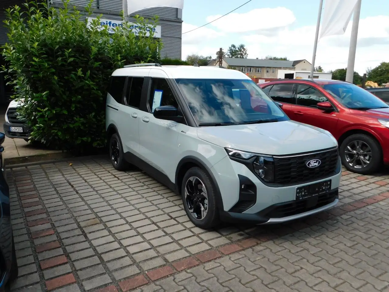 Ford Tourneo 3