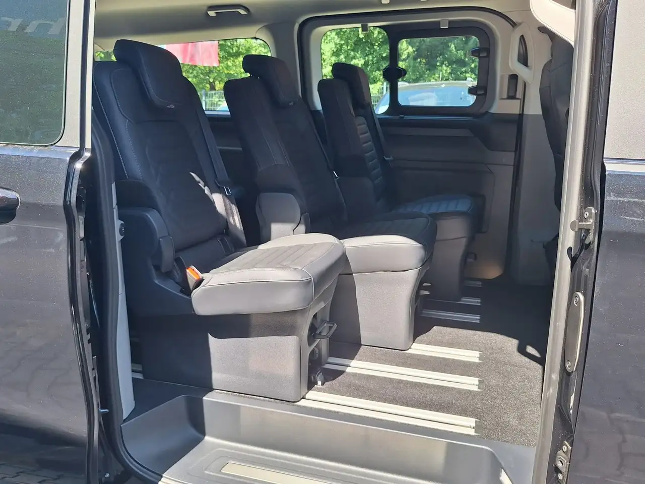 Ford Tourneo 6
