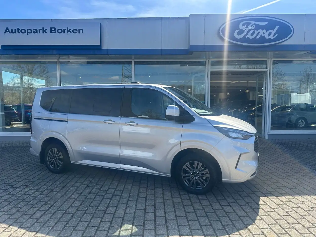 Ford Tourneo 3
