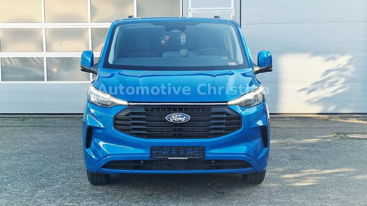 Ford Tourneo 4