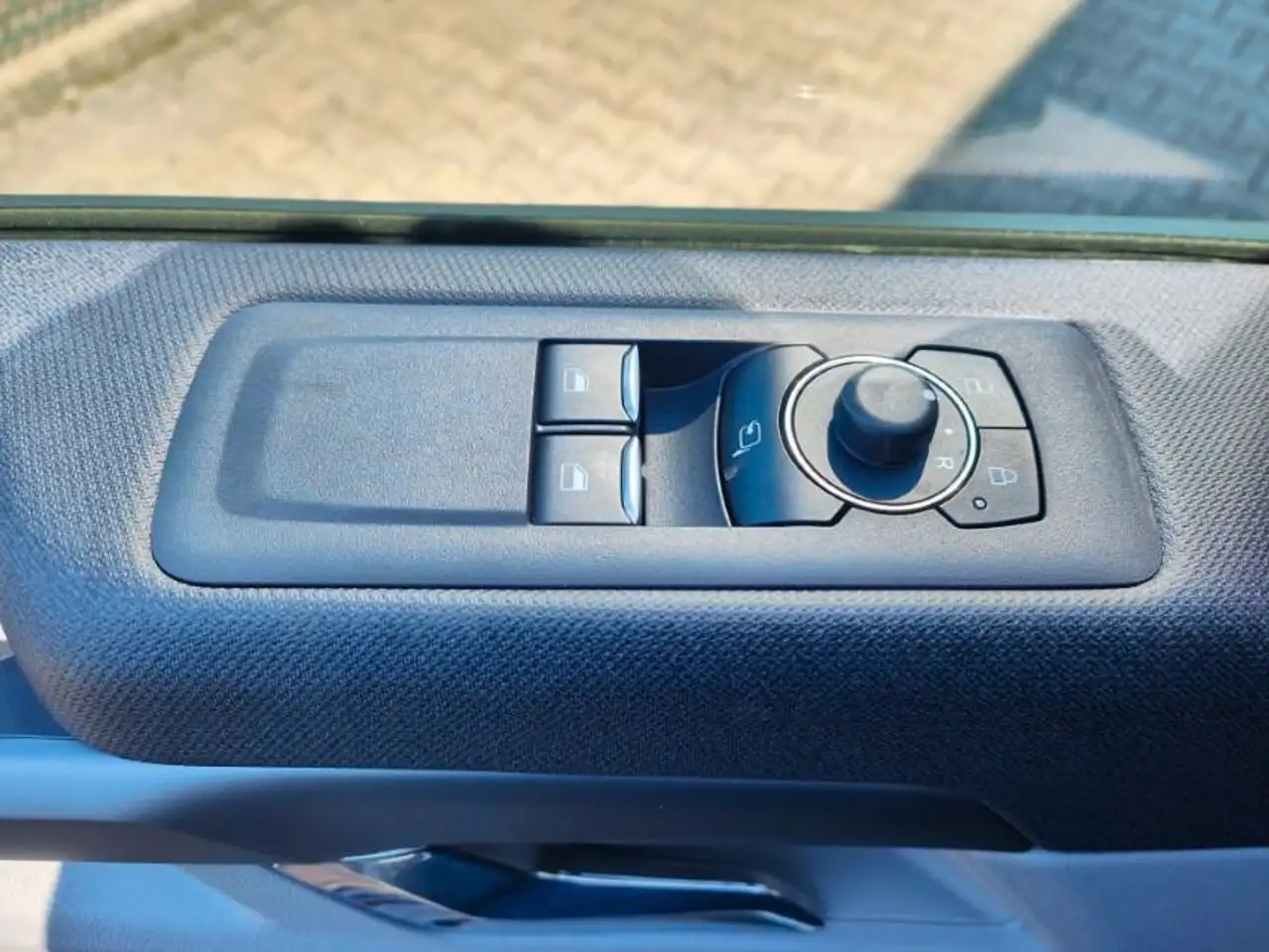 Ford Tourneo 15