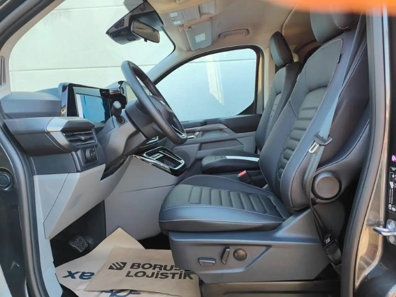 Ford Tourneo 16
