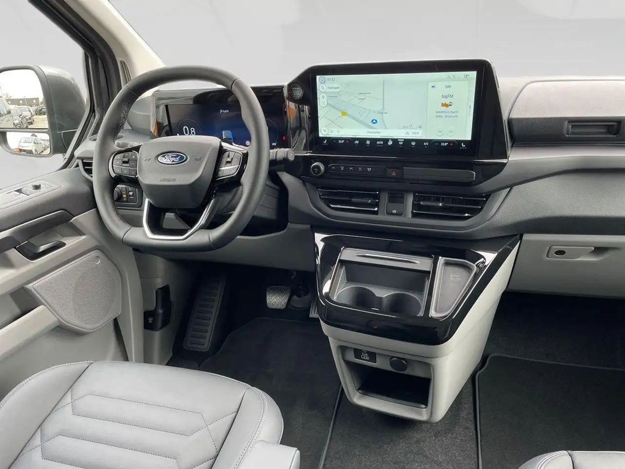 Ford Tourneo 13
