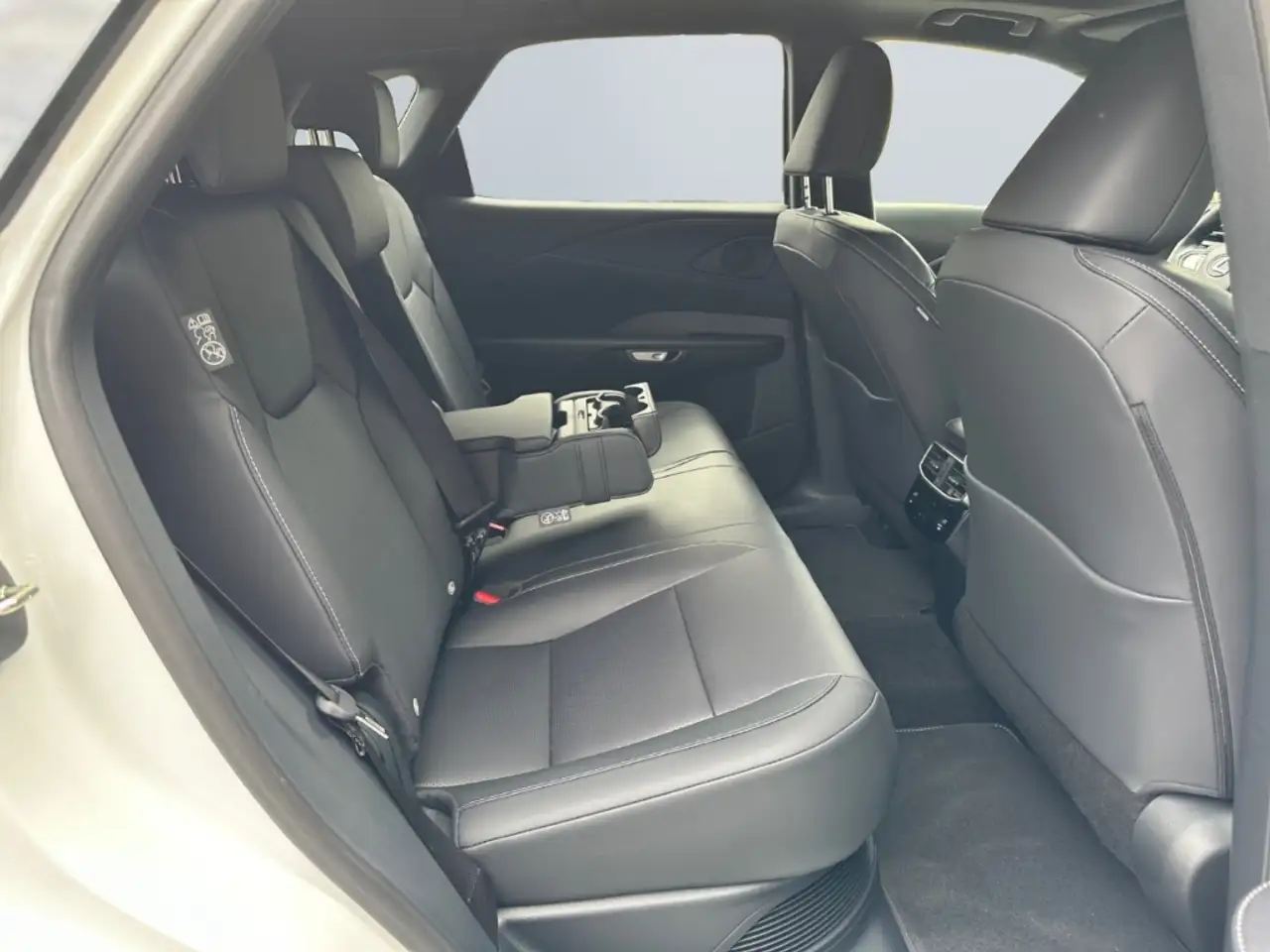Lexus RX 8