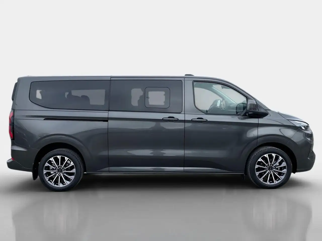 Ford Tourneo 7