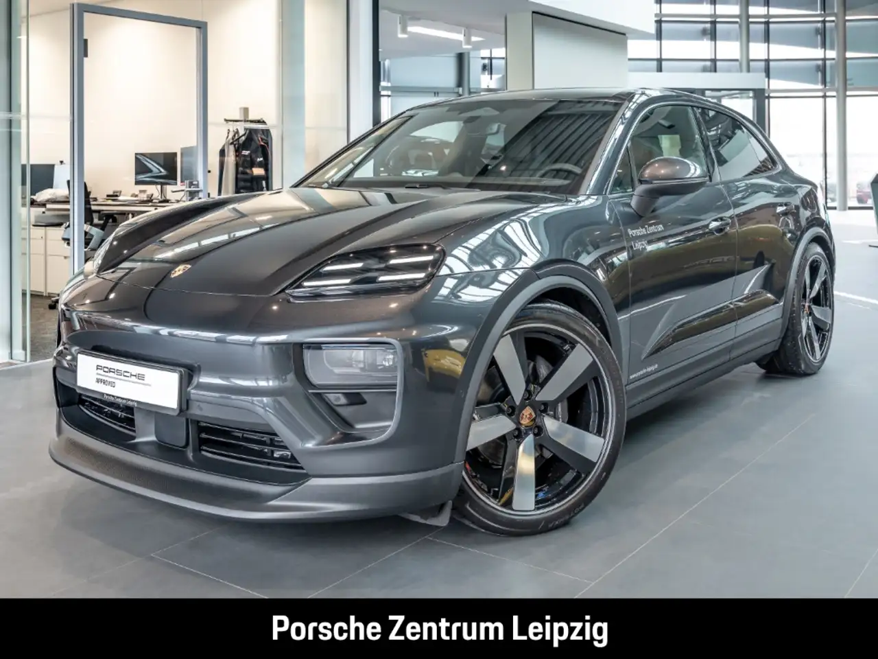 Porsche Macan 4