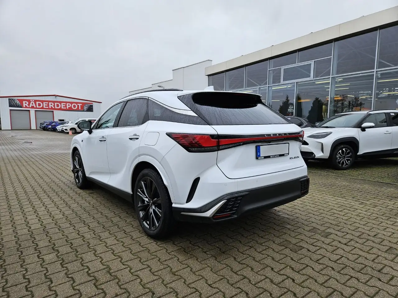 Lexus RX 7