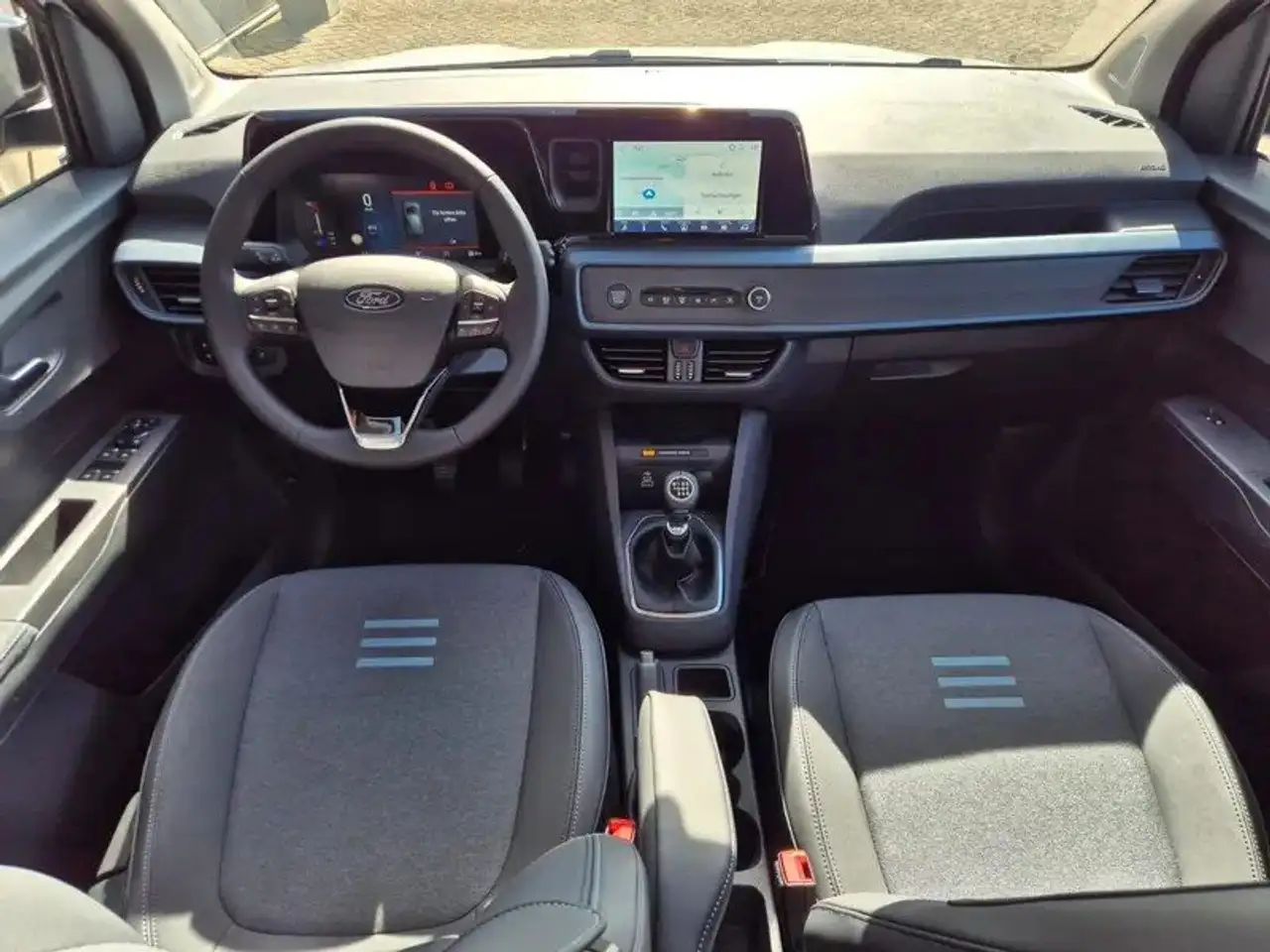 Ford Tourneo 10