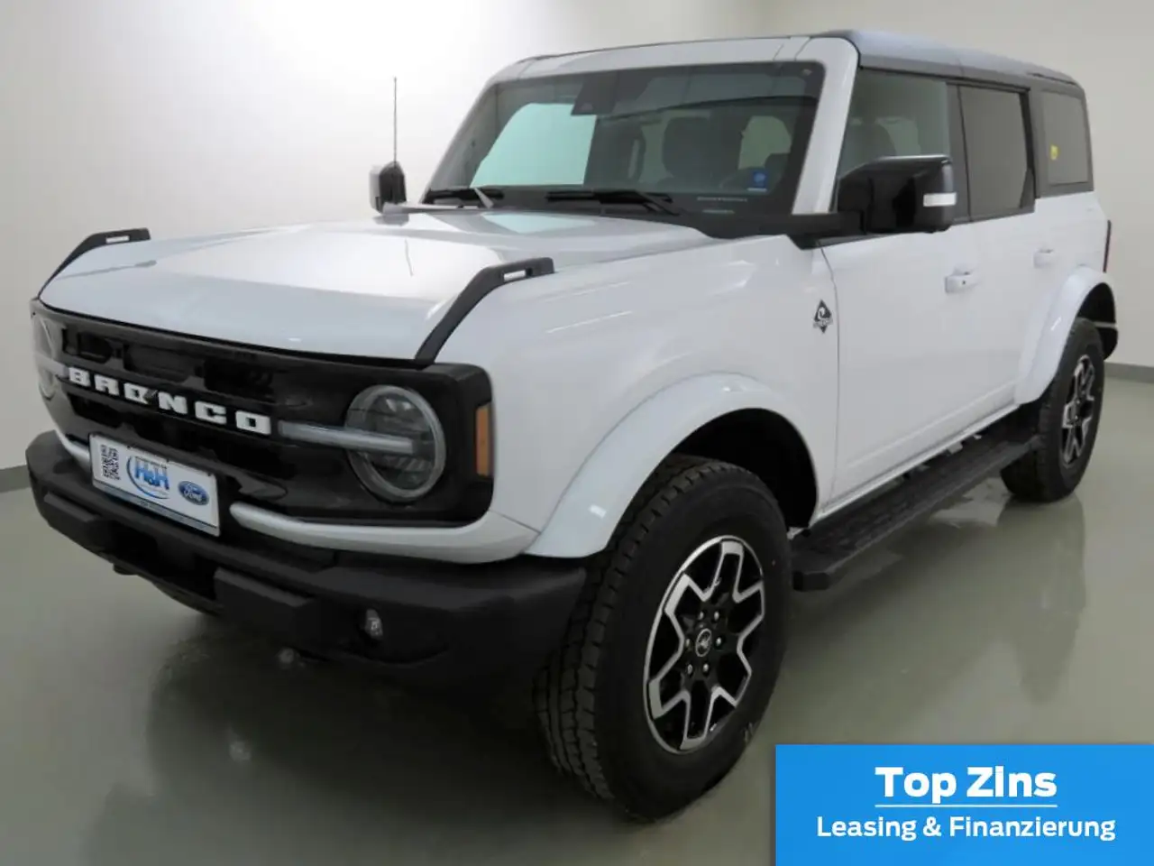 Ford Bronco 2