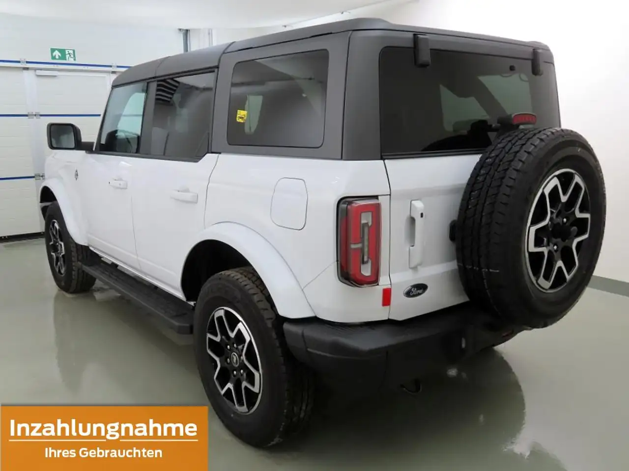 Ford Bronco 3