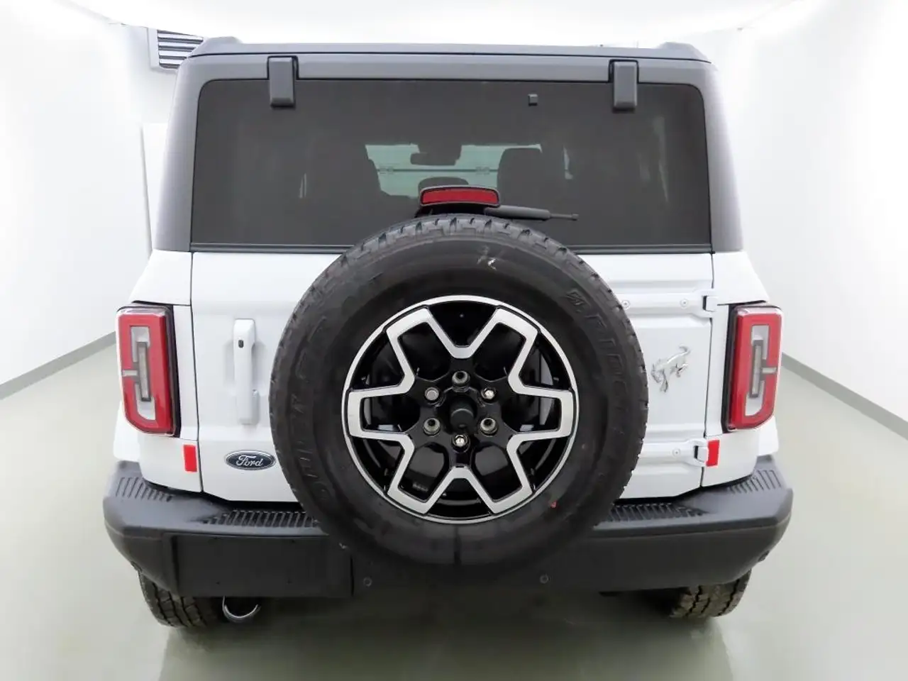 Ford Bronco 5