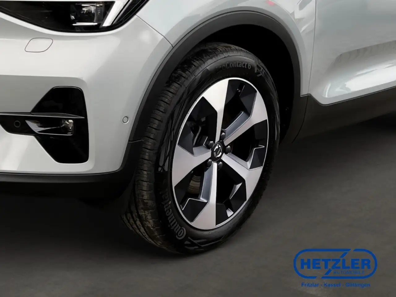 Volvo XC40 6