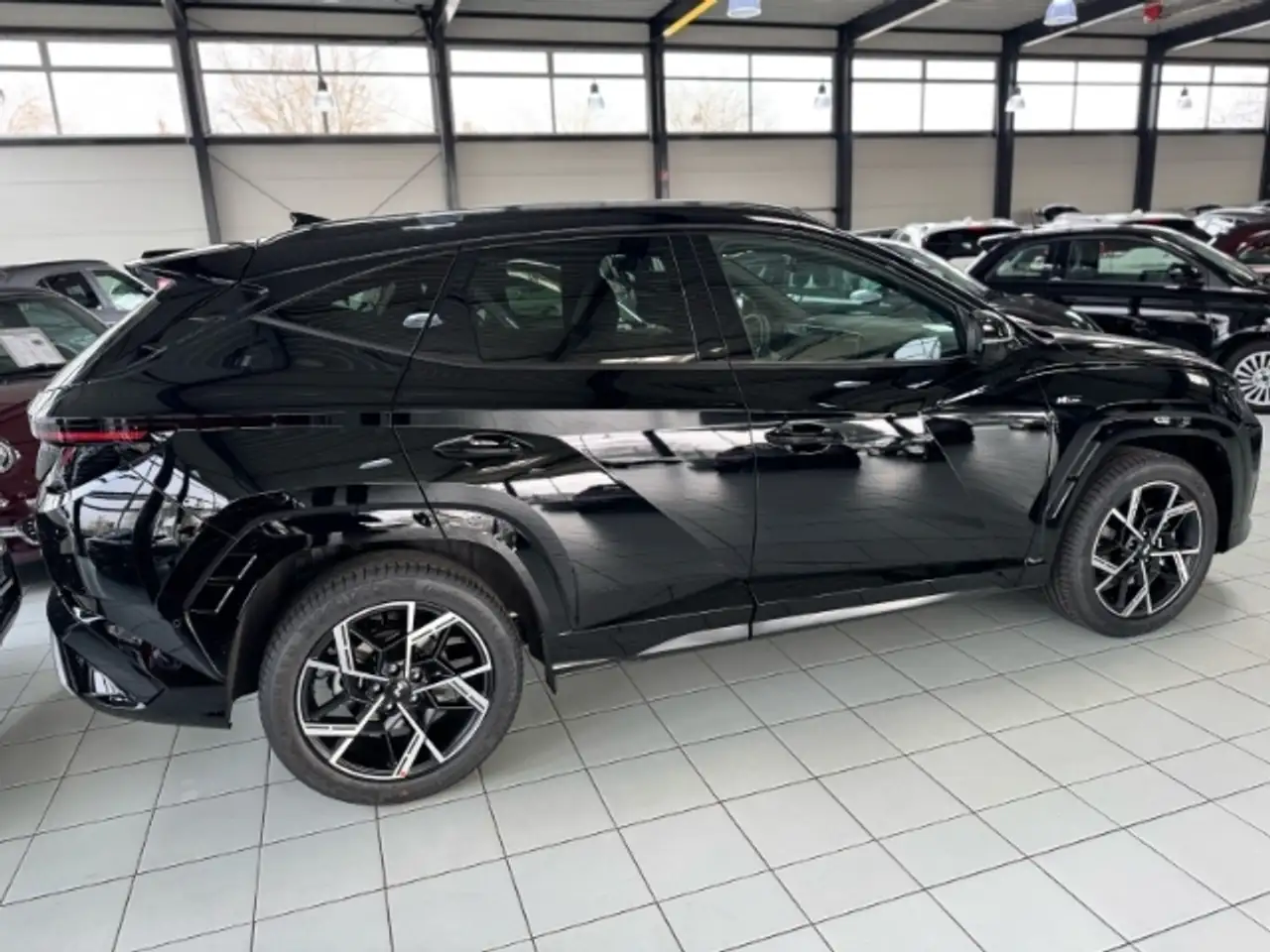 Hyundai TUCSON 4