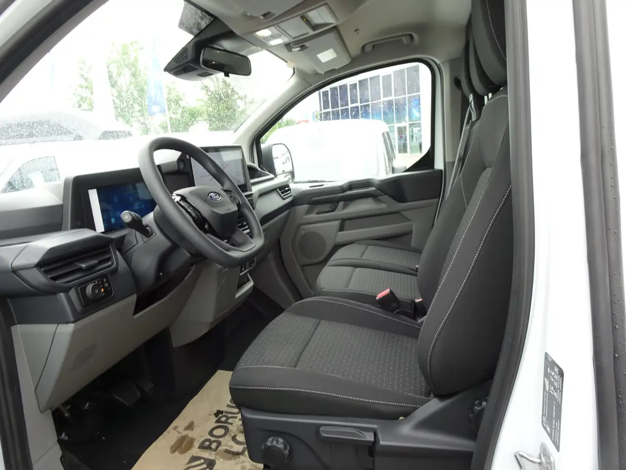 Ford Transit 13