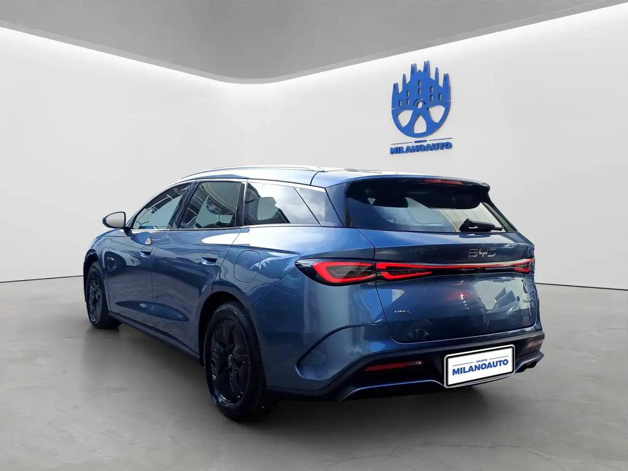 BYD Seal 4