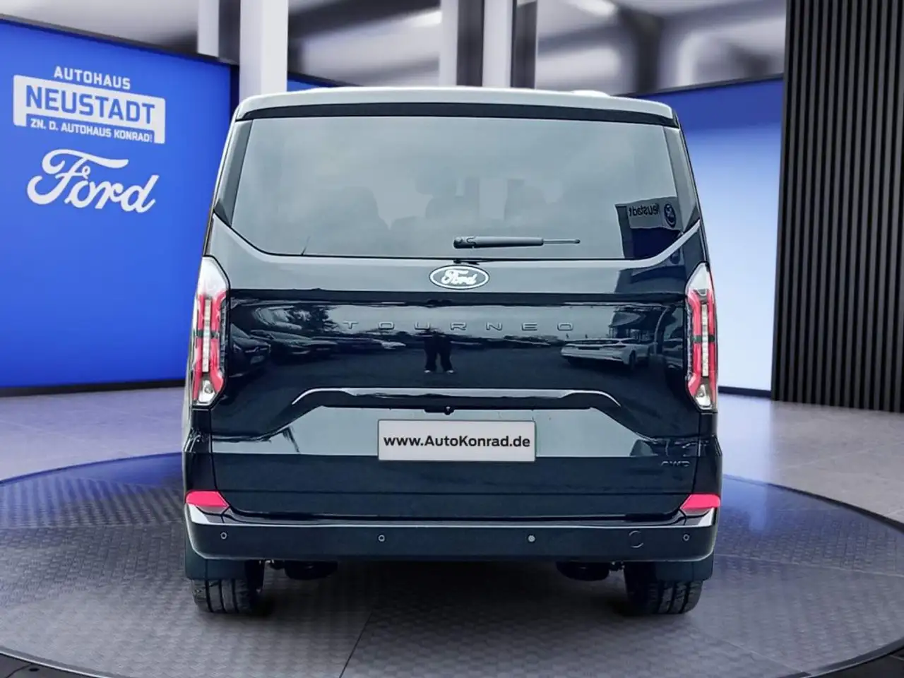 Ford Tourneo 6