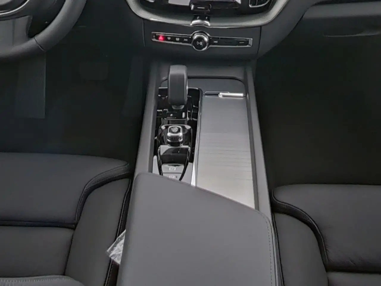 Volvo XC60 6