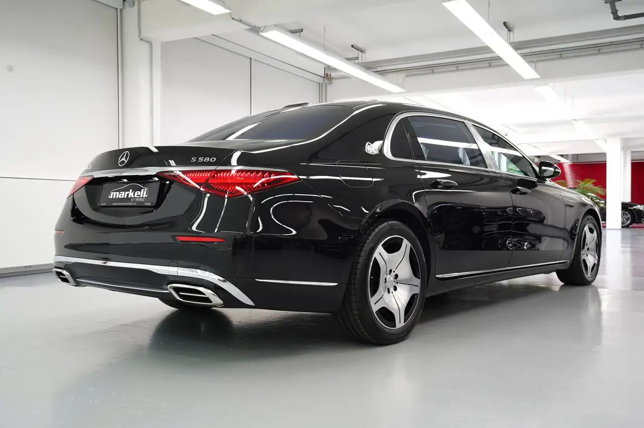Maybach Inny Mercedes-Maybach 10