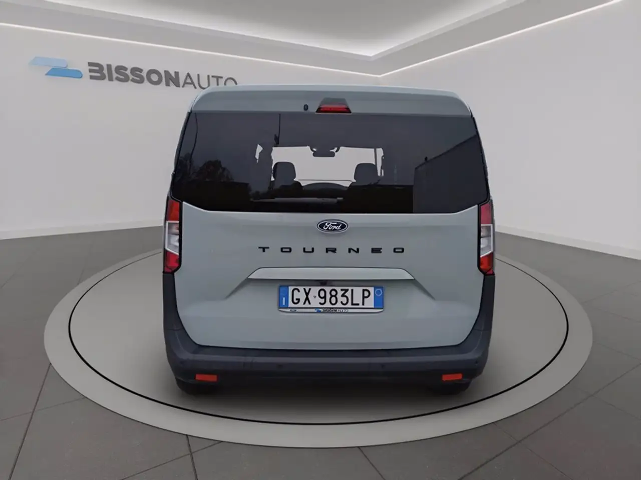 Ford Tourneo 4