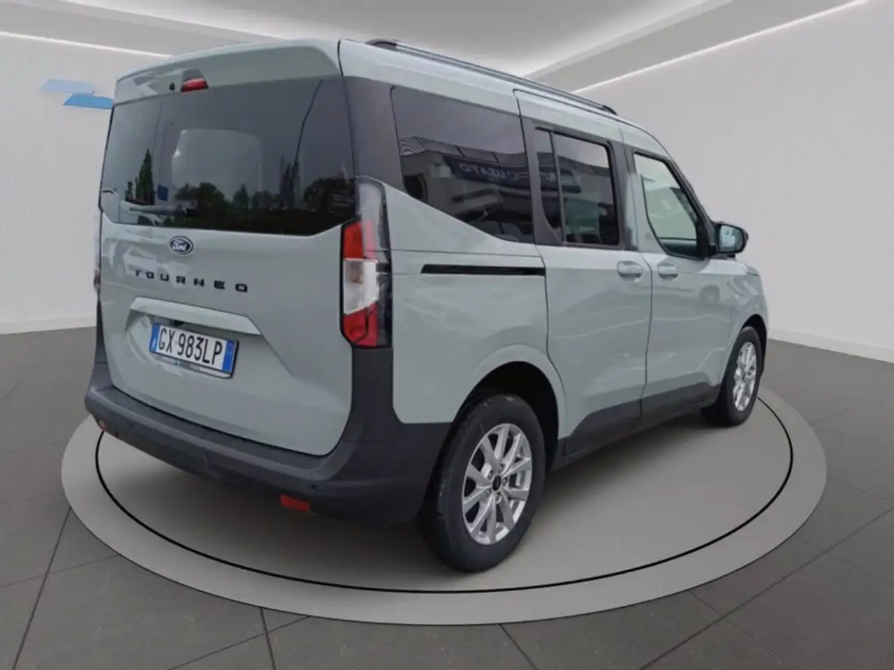 Ford Tourneo 5