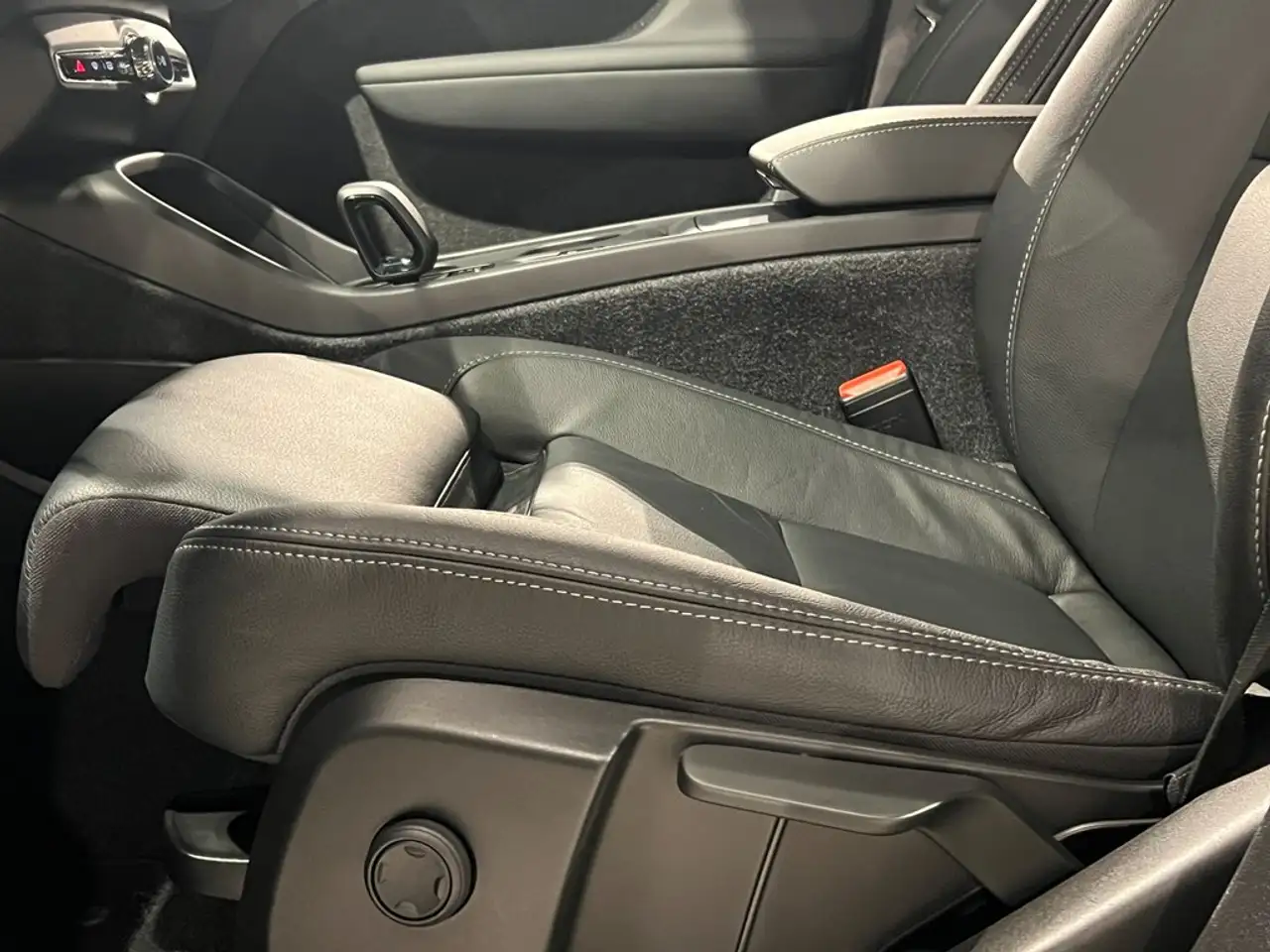 Volvo XC40 6