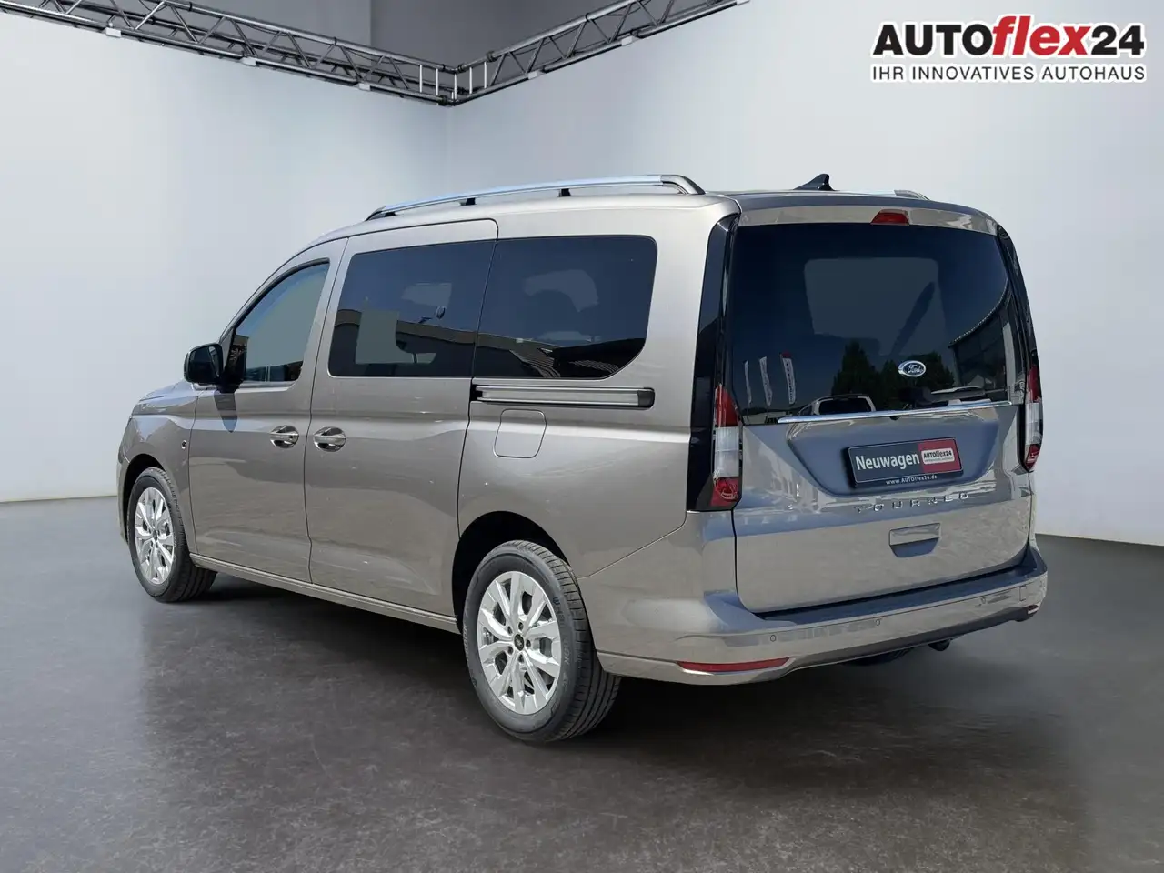 Ford Tourneo 6
