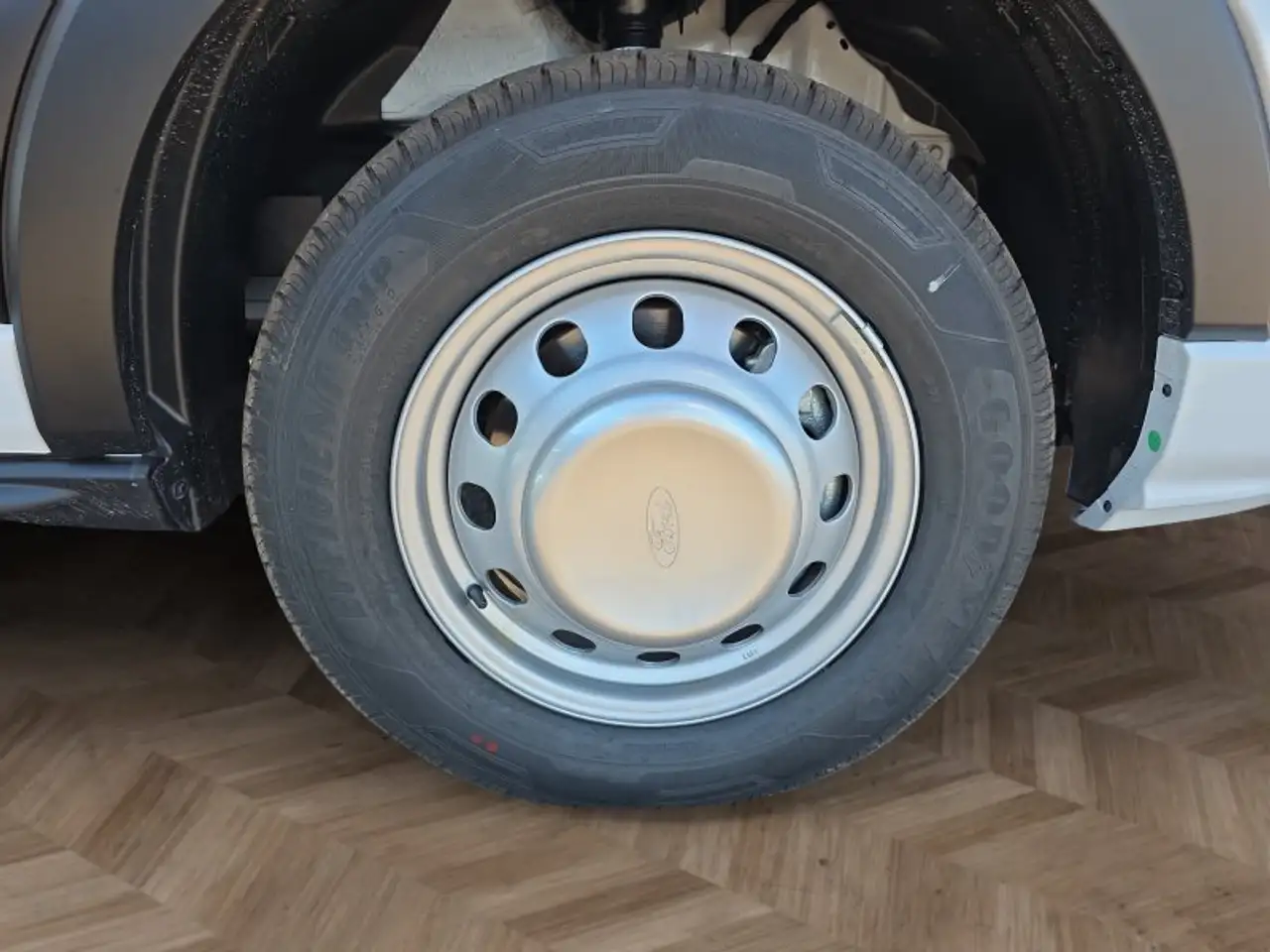 Ford Transit 14