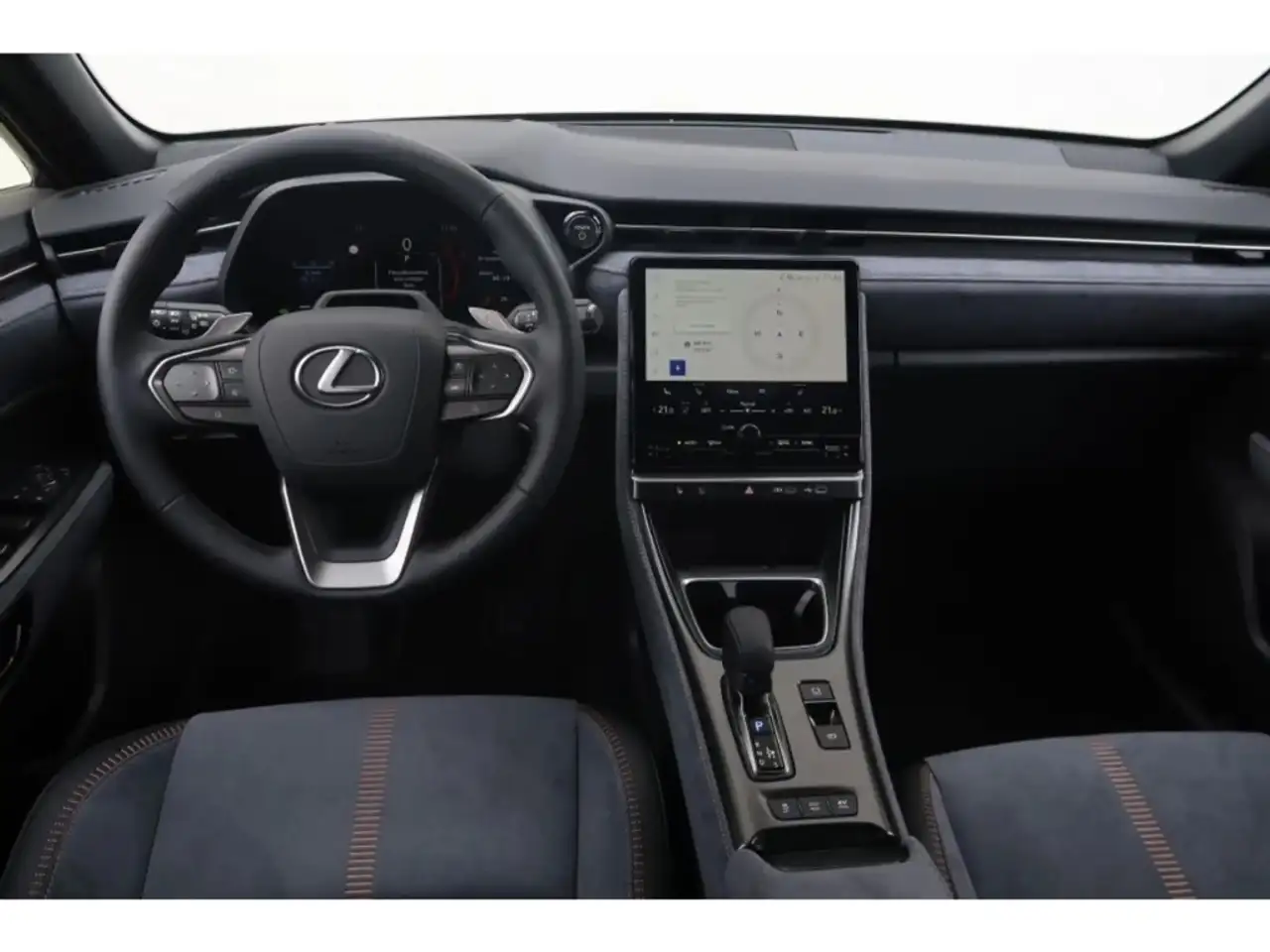 Lexus LBX 14