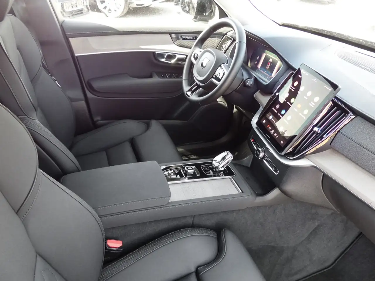 Volvo XC90 4