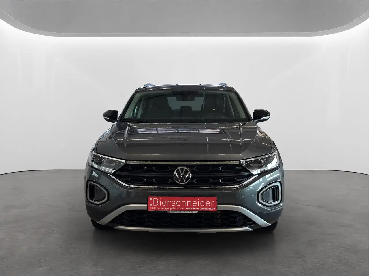 Volkswagen T-Roc 5