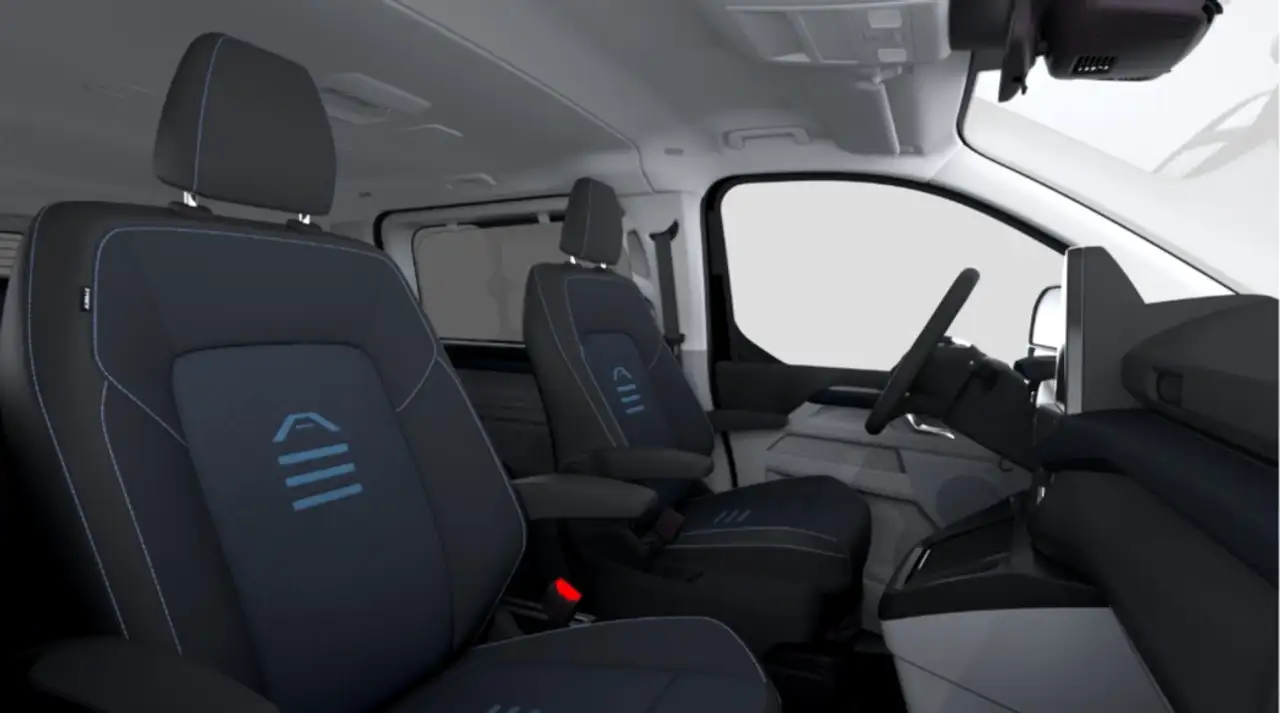 Ford Tourneo 13